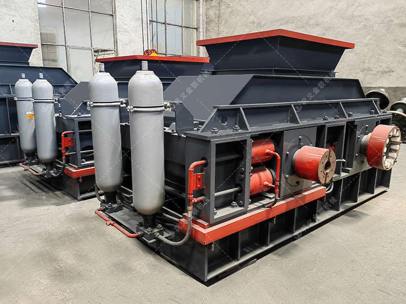 如何選擇適合您的液壓對(duì)輥制砂機(jī)?購買指南來了! 如何選擇適合您的液壓對(duì)輥制砂機(jī)?購買指南來了!